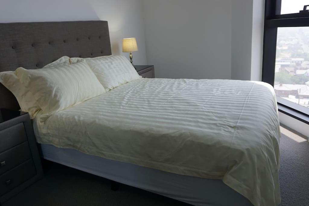 Skyone Lux 2Bed2Bath Aprt In Boxhill And Free Carpark Lejlighed Box Hill Eksteriør billede