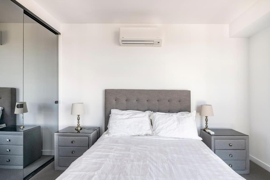 Skyone Lux 2Bed2Bath Aprt In Boxhill And Free Carpark Lejlighed Box Hill Eksteriør billede